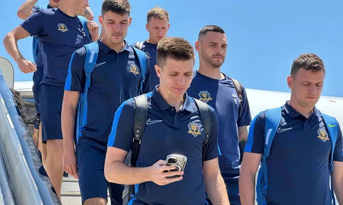 Двоє ексгравців Дніпра-1 подали до суду на клуб через фінансову заборгованість