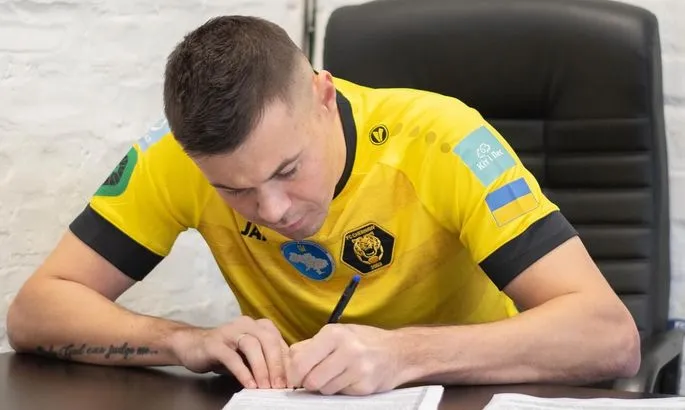 Легенда Десни лишається: ексфутболіст продовжив контракт із клубом Першої ліги