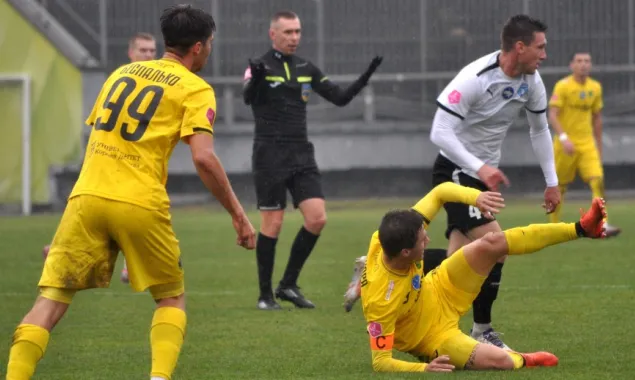 Гол на останніх хвилинах: Прикарпаття — Вікторія 1:1, відеоогляд матчу