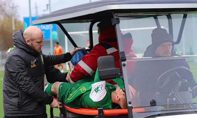 Захисник одного з лідерів Першої ліги вибув до кінця сезону: клуб озвучив причину