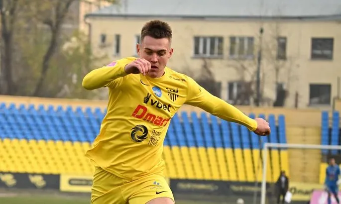 Перша ліга: негода не зупинила лідера — чергові три очки в активі