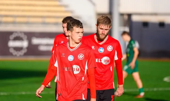 Суботній хіт Першої ліги: битва за шість очок у Хмельницькому та головні матчі дня