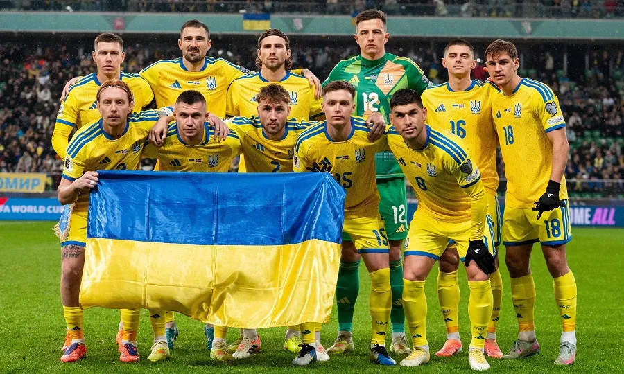 Гравці 14 клубів УПЛ у листопаді виступили за збірні України різних вікових рівнів