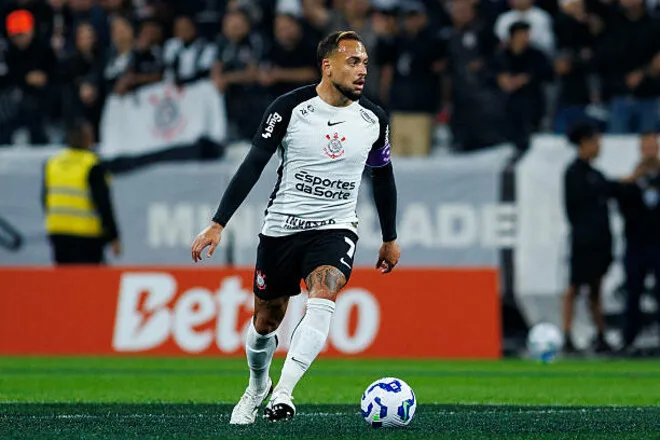 Донецький Шахтар може повернути легіонера, який виїхав з України через війну