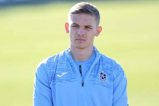 Арда Туран планує повернути в Шахтар українського легіонера з європейського клубу