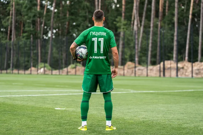 Не Селтік: куди перейде Гуцуляк — розкрито напрямок його трансферу