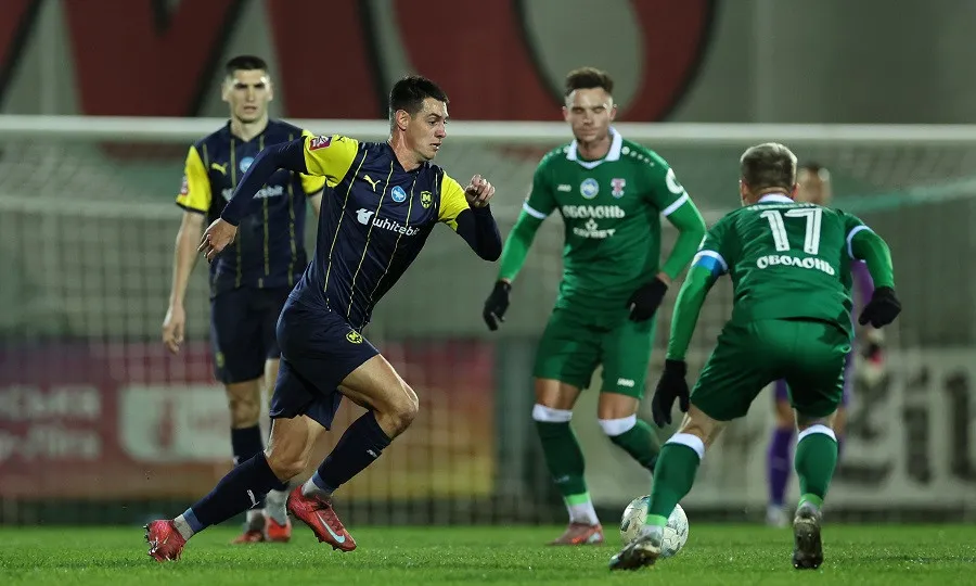 Півзахисник Металіста 1925 повторив показник Ігоря Харатіна за кількістю підкатів у матчі