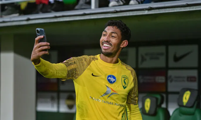 Карпати націлилися на результативного бразильського оборонця з Першої ліги