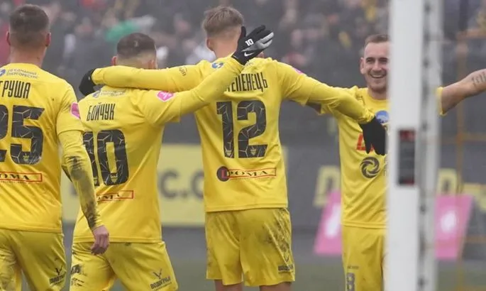 Лідер Першої ліги розкошелився і підписав двох зіркових новачків