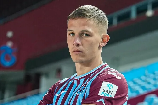 Полісся хоче повернути в Україну колишнього футболіста Шахтаря