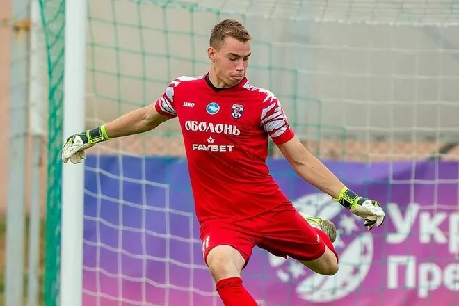 Молодий голкіпер Оболоні у трансферному шортлисті Металіста 1925, Динамо та Полісся