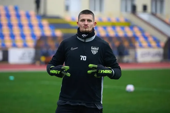 Стало відомо, чи укладе Епіцентр контракт із голкіпером Федотовим