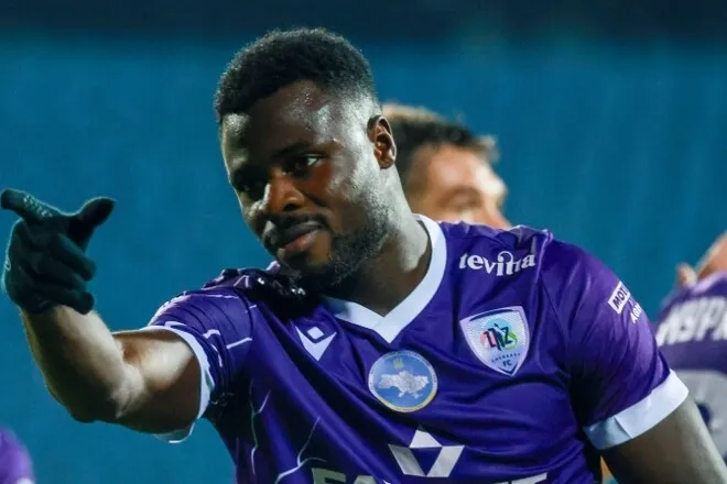 Тренер ЛНЗ назвав причини трансферу Оба до Шахтаря: ринкова логіка