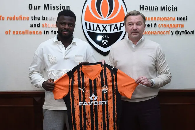 Дулуб: важко збагнути, чим керувався Шахтар при підписанні Оби