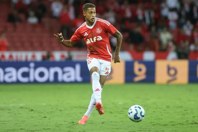 Футболіст Динамо відмовився їхати до України та може оформити трансфер у клуб Неймара