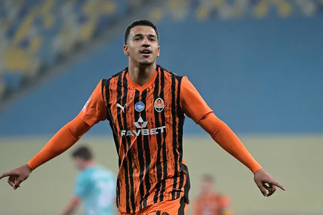 Найкращий клуб Південної Америки націлився на трансфер найдорожчого футболіста УПЛ