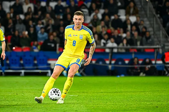 Футболіст збірної України націлився на трансфер до Борнмута, щоб стати партнером Забарного