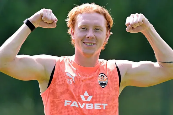 Футболіст збірної України і Шахтаря назвав зарплату 800 тисяч недостатньою