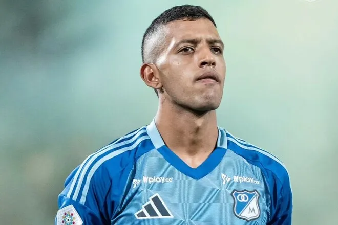 Офіційно: Металіст 1925 оголосив про трансфер півзахисника з-за океану