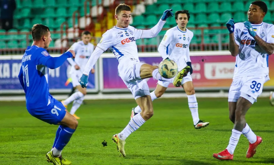 Гравці київського Динамо вдруге за сезон повторили сезонний максимум точних розрізних передач