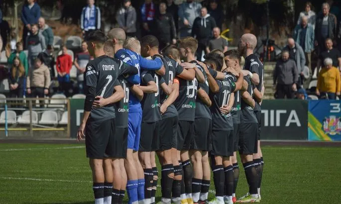 Фінансові проблеми в Першій лізі: амбітний клуб затримує зарплати та премії