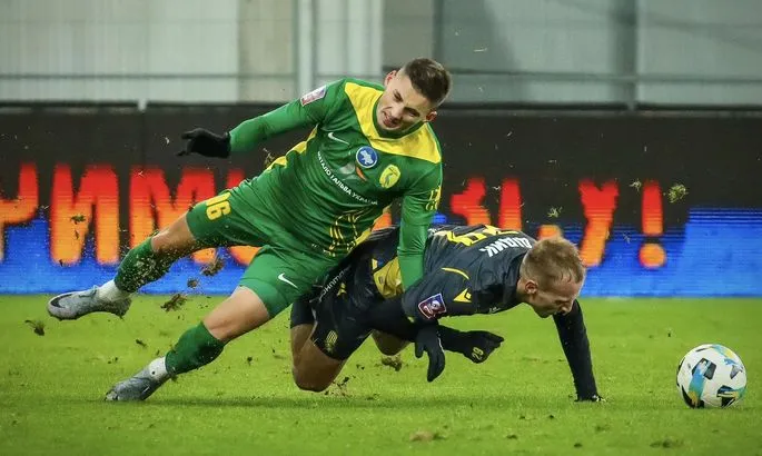 Ексзахисник лідера Першої ліги отримав несподіваний шанс: його кличе аутсайдер