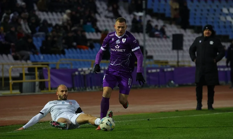 ЛНЗ — лідер сезону за кількістю матчів без пропущених м’ячів