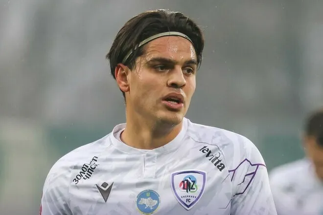 Український гравець натякнув на відхід зі стану сенсаційного лідера УПЛ