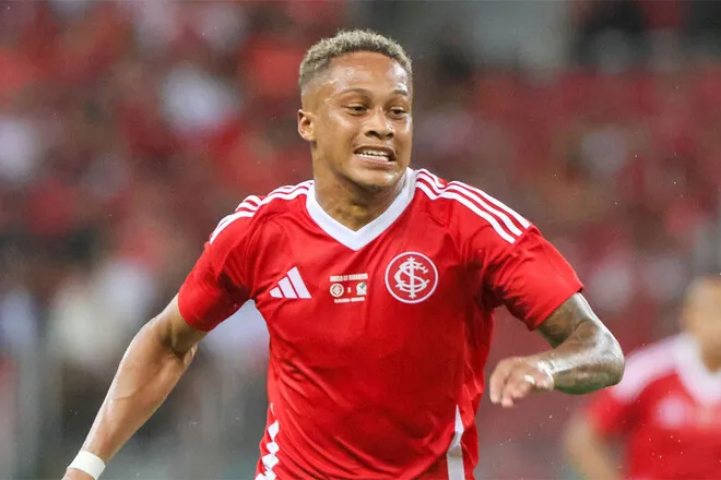 Динамо Київ назвало футболіста, який не входить у плани клубу