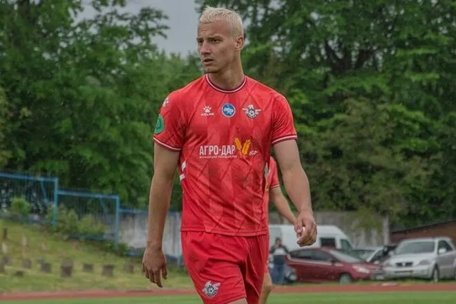 Захисник з Другої ліги та досвідом УПЛ планує продовжити кар’єру за кордоном