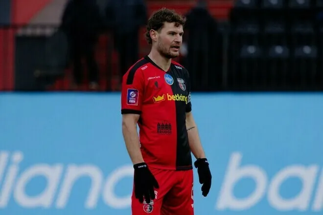 Рівненський Верес офіційно розірвав контракт із форвардом через два місяці після підписання