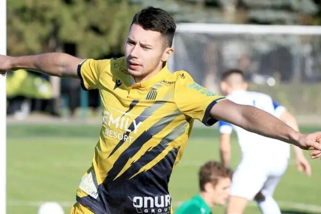 Українець, який не підійшов Динамо Київ, оформляє солідний трансфер до Європи