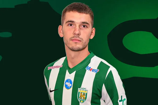 Офіційно: Карпати підписали ще одного футболіста Руху