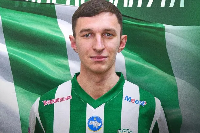 Офіційно: Карпати оформили трансфер ще одного футболіста Руха