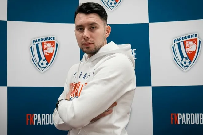 Офіційно: захисник львівського Руха здійснив трансфер до європейського клубу