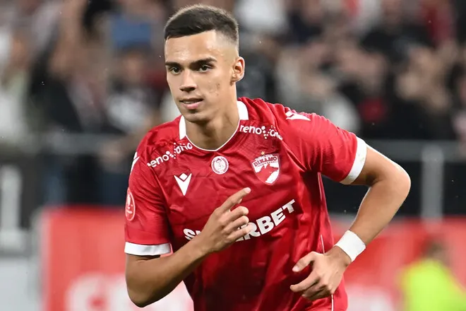 Металіст 1925 готовий викласти великі гроші за динамівця — гравця національної збірної