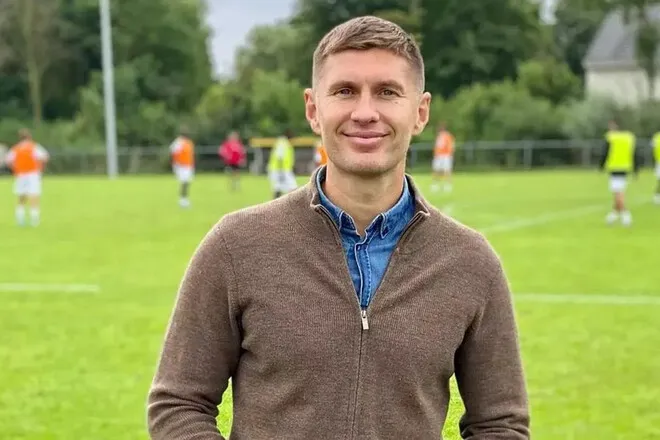 До Зінченка в Аякс може прибути українець і витіснити конкурента зі стартового складу