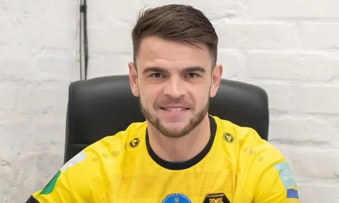 Провідний футболіст ФК Чернігів про продовження контракту: хочу зростати разом із клубом