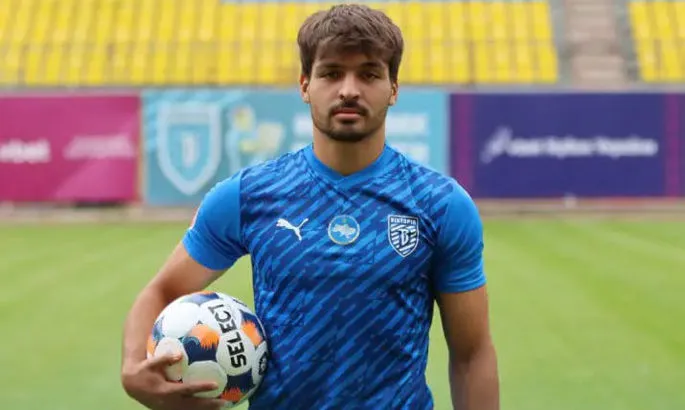 Аутсайдер Першої ліги оформив ще одне підписання: новий трансфер посилює склад