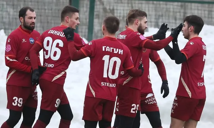 Через борги колишнього керівництва Фенікс-Маріуполю заборонили реєстрацію нових гравців