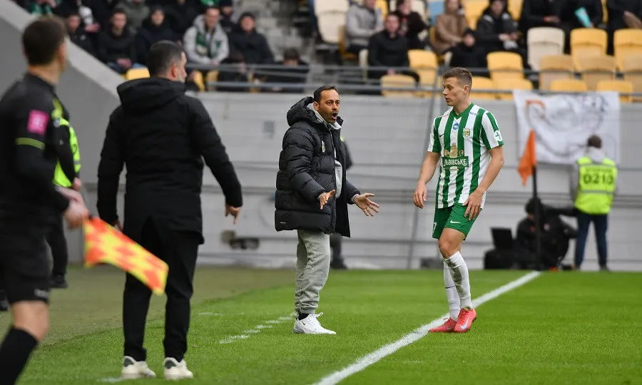 Іспанський наставник дебютував у чемпіонаті України з нищівної поразки