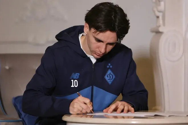 Динамо Київ отримало офіційну трансферну пропозицію щодо Шапаренка — рішення ухвалено