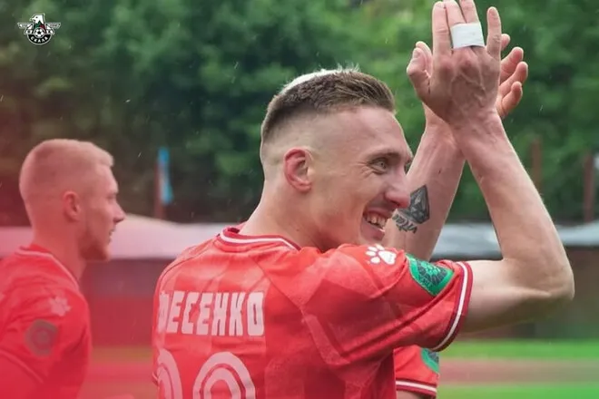 Офіційно: клуб Другої ліги слідом за тренером розстався з трьома футболістами