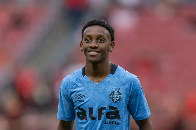 Греміо готовий продати свого таланта Шахтарю влітку за 19 млн євро