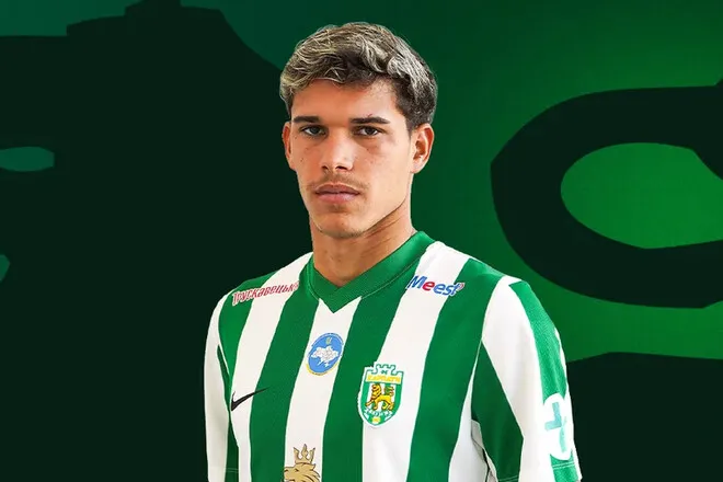 Офіційно Карпати уклали контракт з бразильським півзахисником