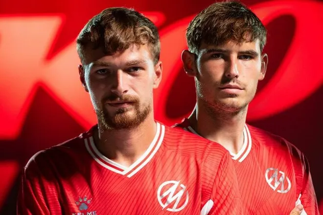 Офіційно: головний аутсайдер Першої ліги розстався з двома українськими футболістами