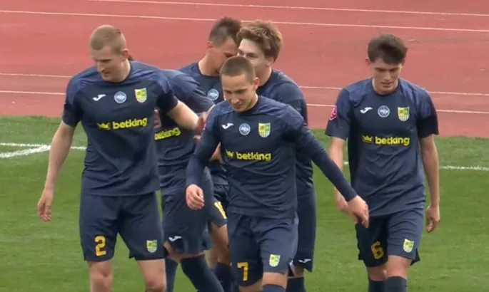 Металіст обіграв Вікторію 2:1: гол-красень і міцна оборона, відео голів та огляд матчу