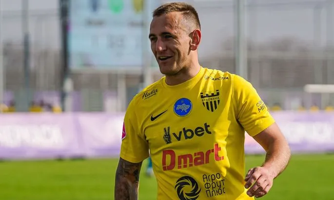 Перша ліга: Буковина з Чернівців дивом вберегла очки у грі з Прикарпаттям — огляд матчу