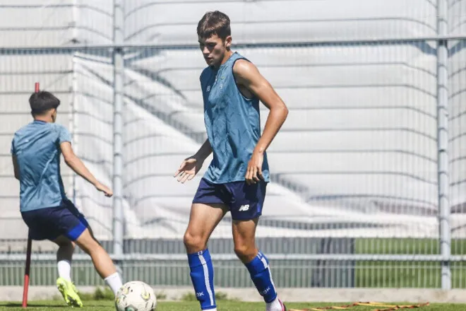 Київське Динамо внесло до заявки на сезон українського футболіста 2008 року народження