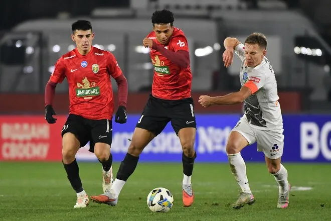 Вінгер Карпат переходить до бразильського Палмейраса: трансфер на підході